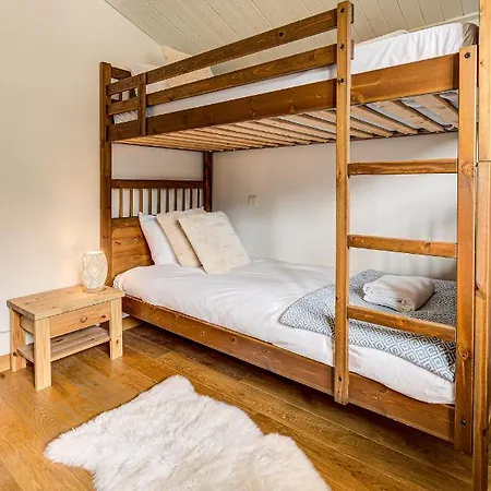 Apartment Les Drus - Alpes Travel - - Sleeps 6 *