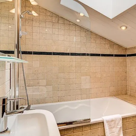 Les Drus - Alpes Travel - - Sleeps 6 Appartamento Chamonix