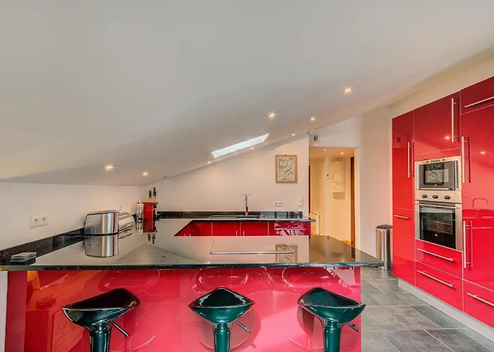 Les Drus - Alpes Travel - - Sleeps 6